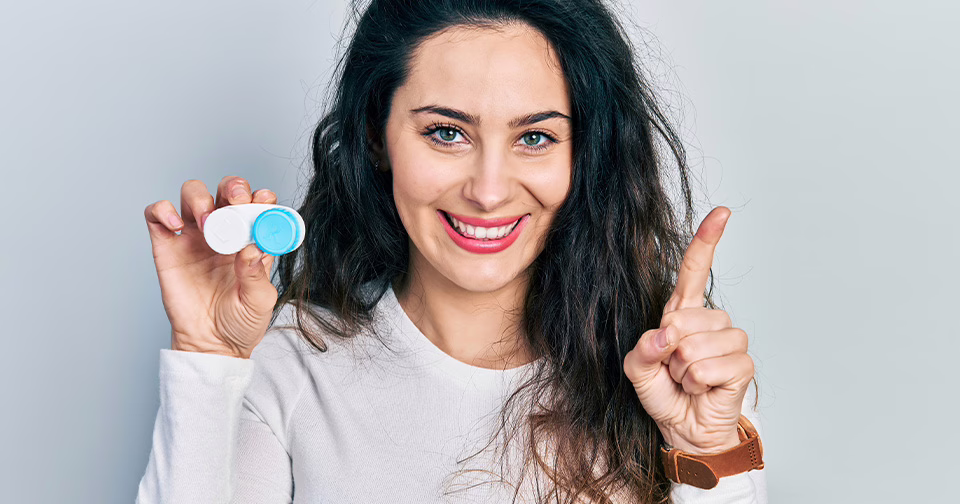 Obraz główny do porady - Wszystko, co chciałeś wiedzieć o soczewkach kontaktowych, ale bałeś się zapytać