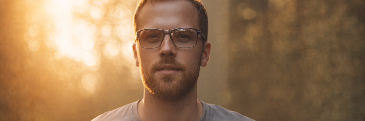 Obraz w artykule - Okulary fotochromowe dla osób 40+: jedno rozwiązanie do sportu i na co dzień