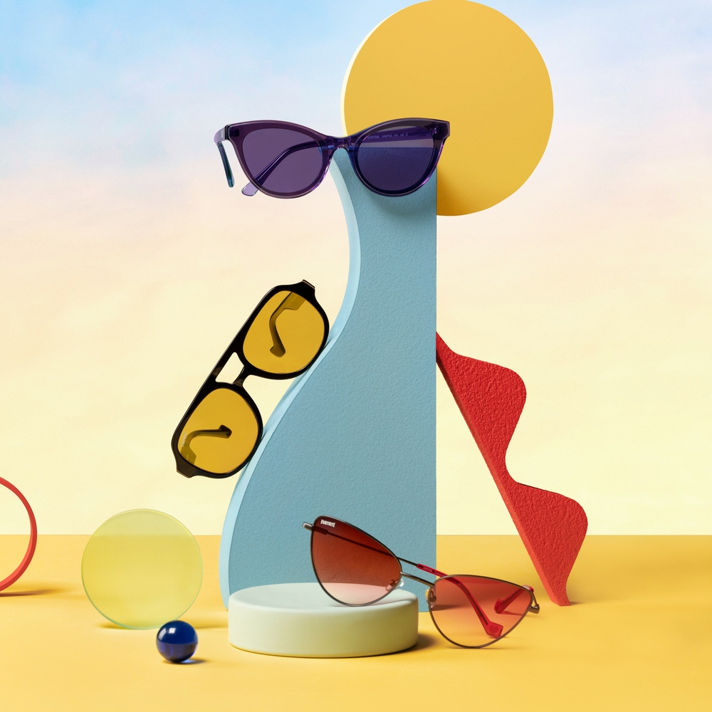 Grafika w artykule - Wielka wyprzedaż okularów przeciwsłonecznych w sklepie internetowym Vision Express!