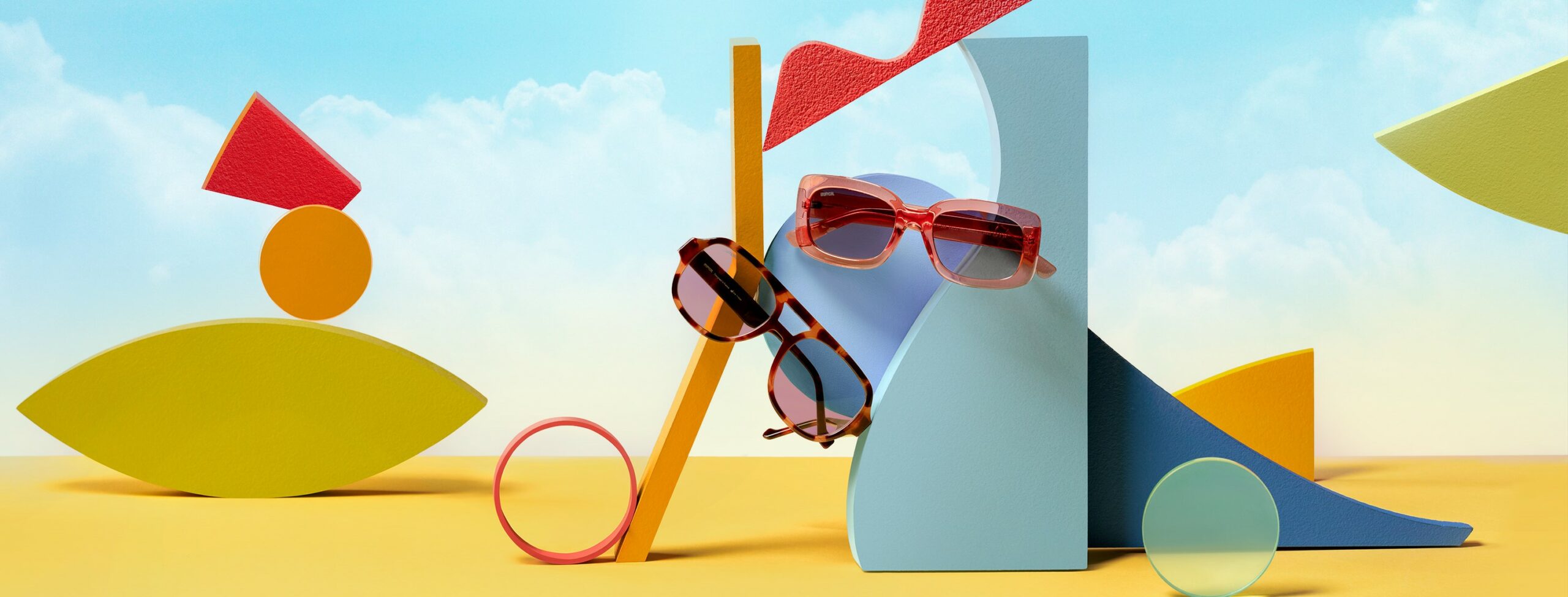 Grafika w artykule - Wielka wyprzedaż okularów przeciwsłonecznych w sklepie internetowym Vision Express!